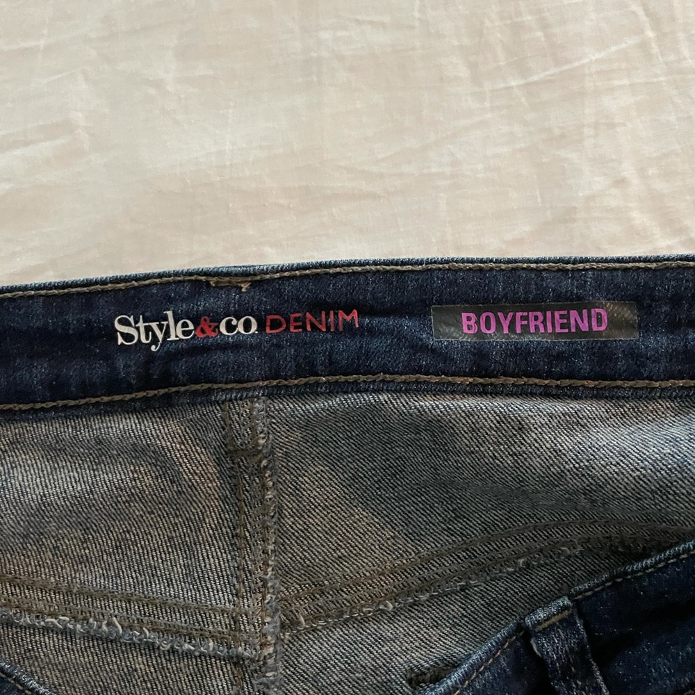 Jeans - Picture 4 of 5